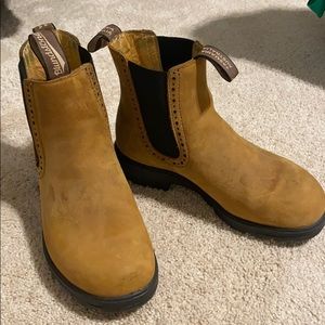 Blundstones Women’s High Top Boots